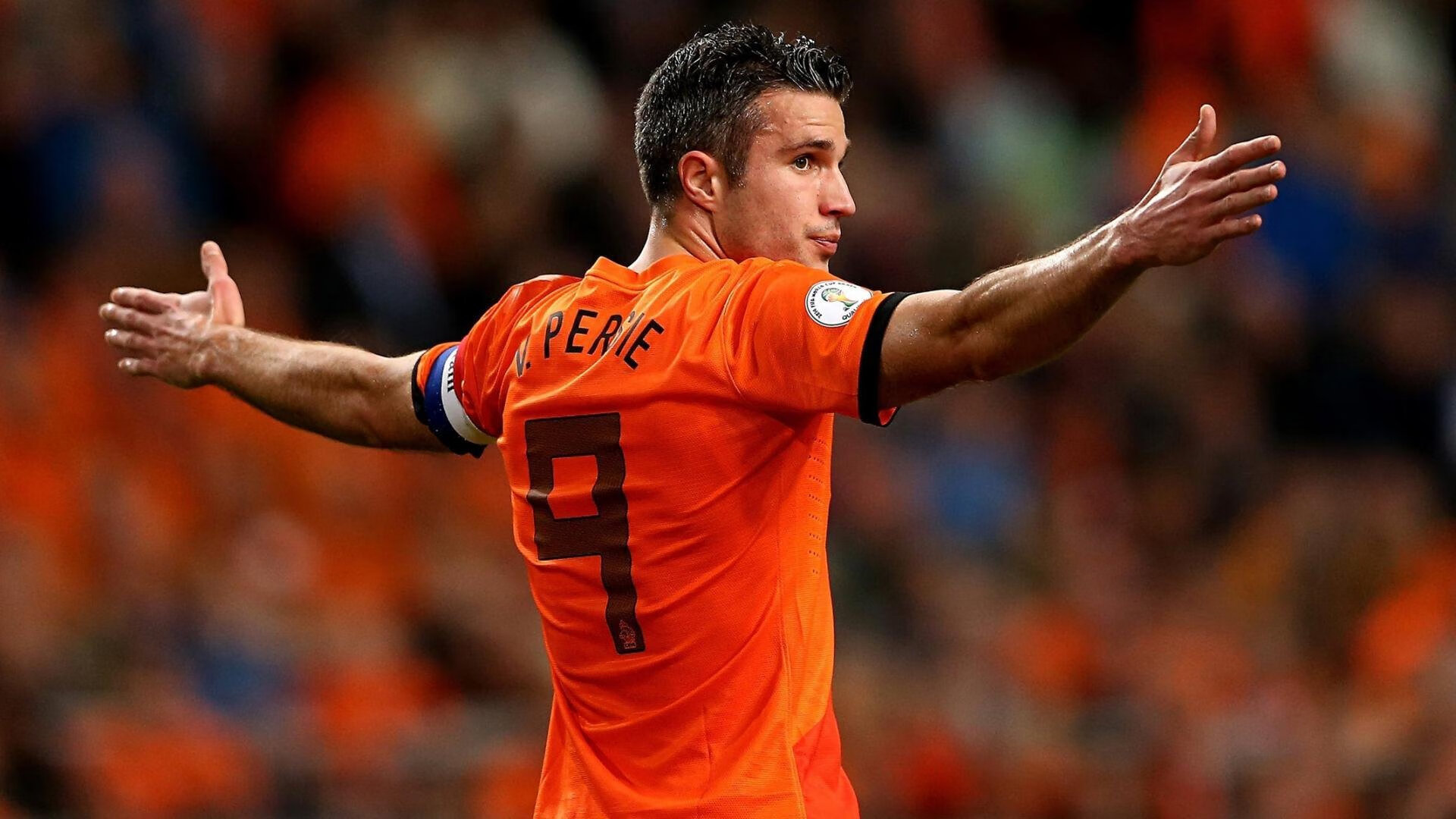 星空体育官方网站-校园足球明星教练走进乡村助力基层训练，优秀校园足球教练员