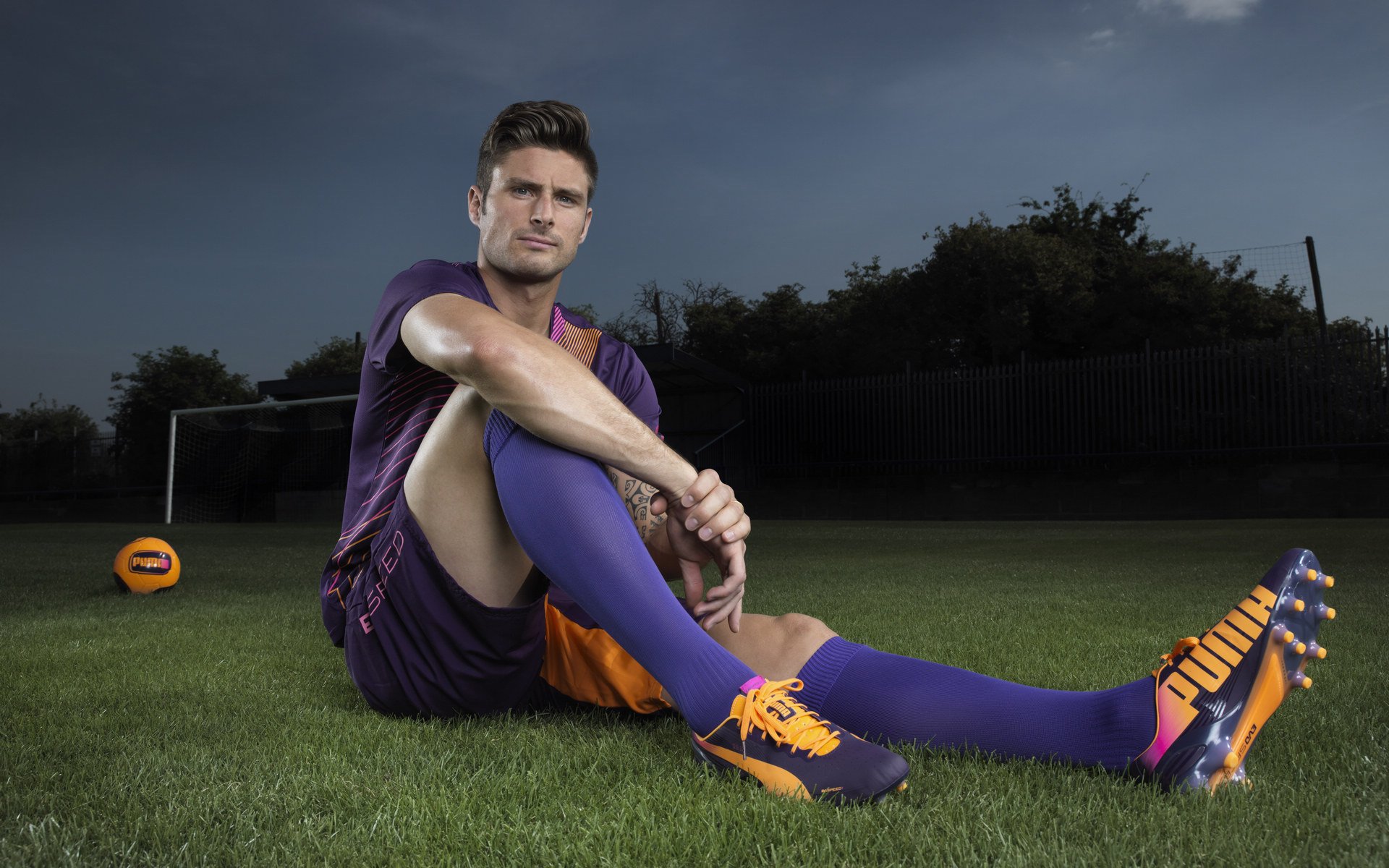 本菲卡配合流畅，几乎掌控比赛，本菲卡出品